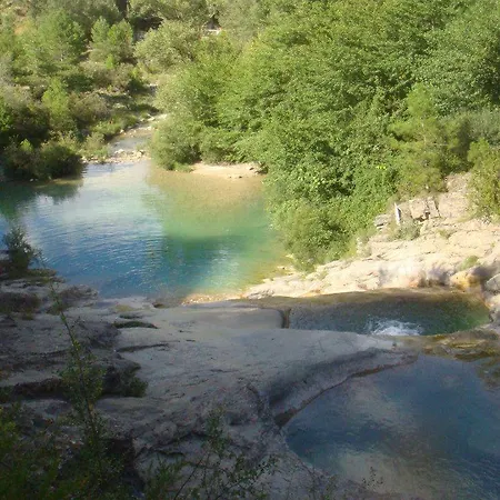منزل ريفي Cal Remolins Coll de Nargó